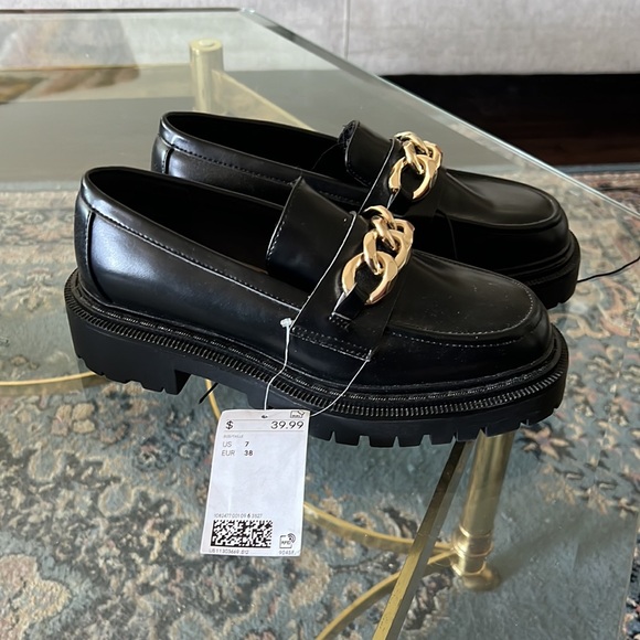 Chunky black loafers - Picture 3 of 3